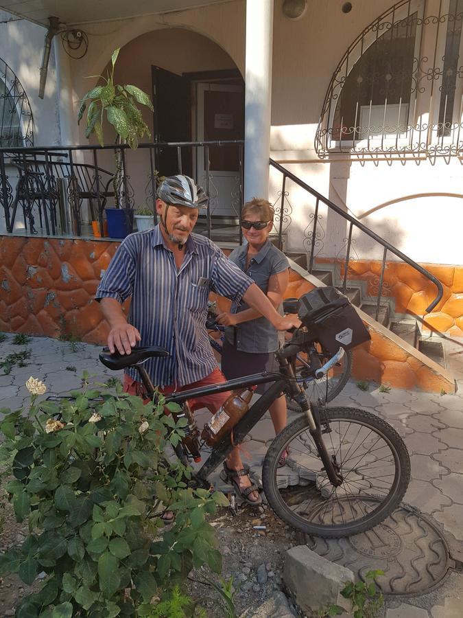 Fm Hostel Almaty Koktobe Zewnętrze zdjęcie